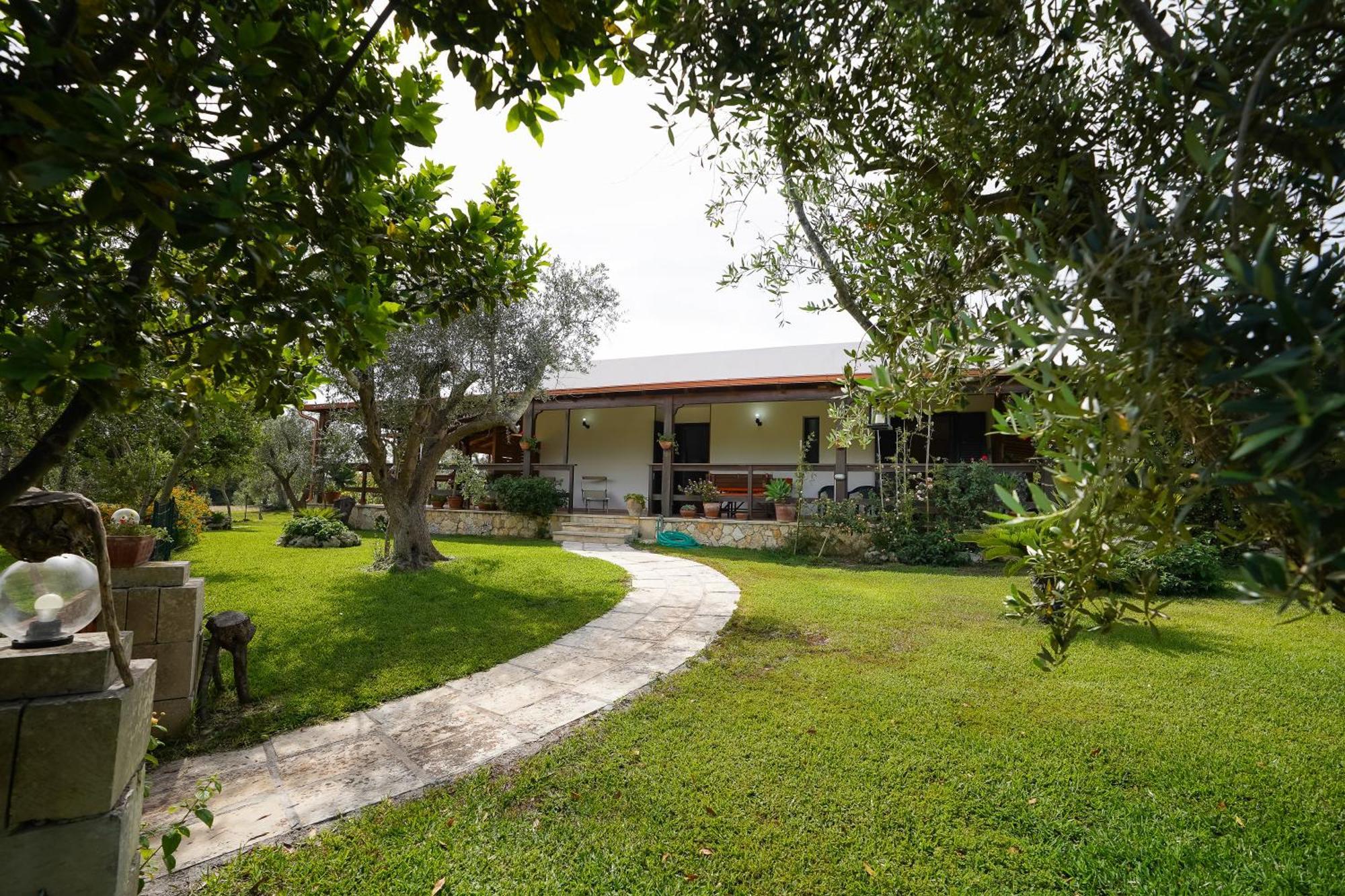 Casa Vacanza Russo Fernando Алимини Екстериор снимка
