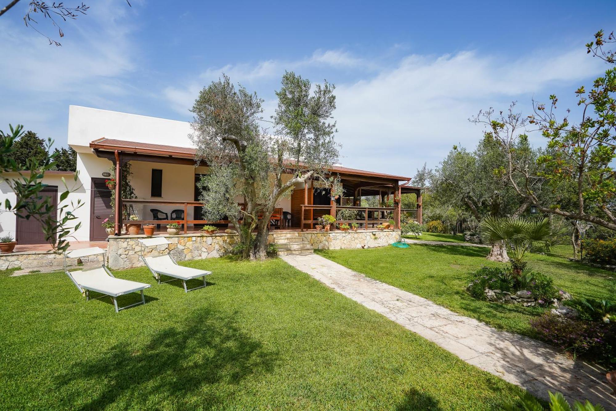 Casa Vacanza Russo Fernando Алимини Екстериор снимка